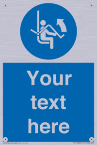 Custom Mandatory: Open safety bar of chairlift